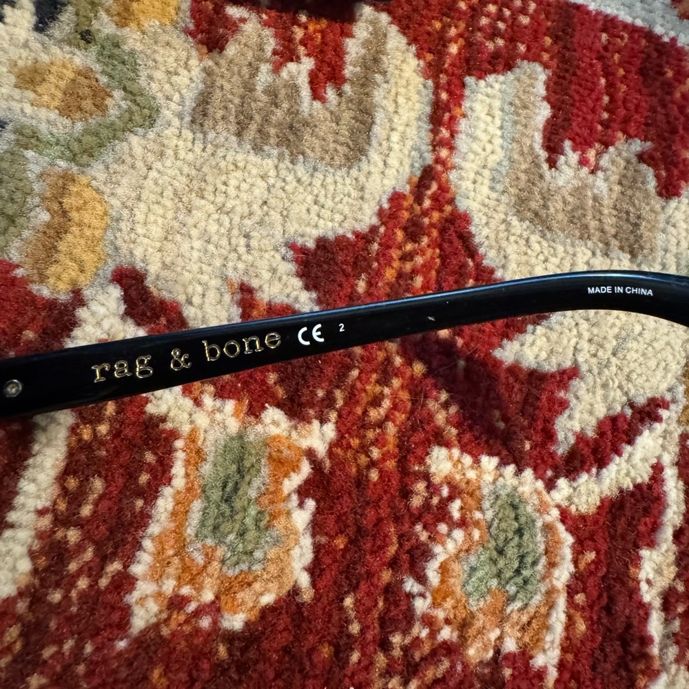 Rag & Bone New York Sunglasses Reflective Black - Picture 4 of 5